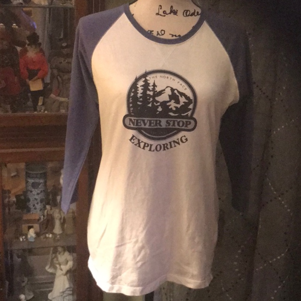 North face Women’s Cotton Tee* Size- M * 9.00